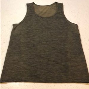 Men’s lululemon Metal Vent Tech Tank size small